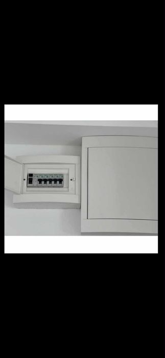 Apartament cu două camere, zona Teatru, pietonală