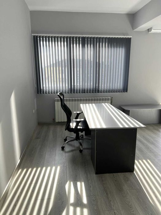 Дава се под наем Офис в Велико Търново, Център - 26 кв.м за 199.41 € - Снимка #3