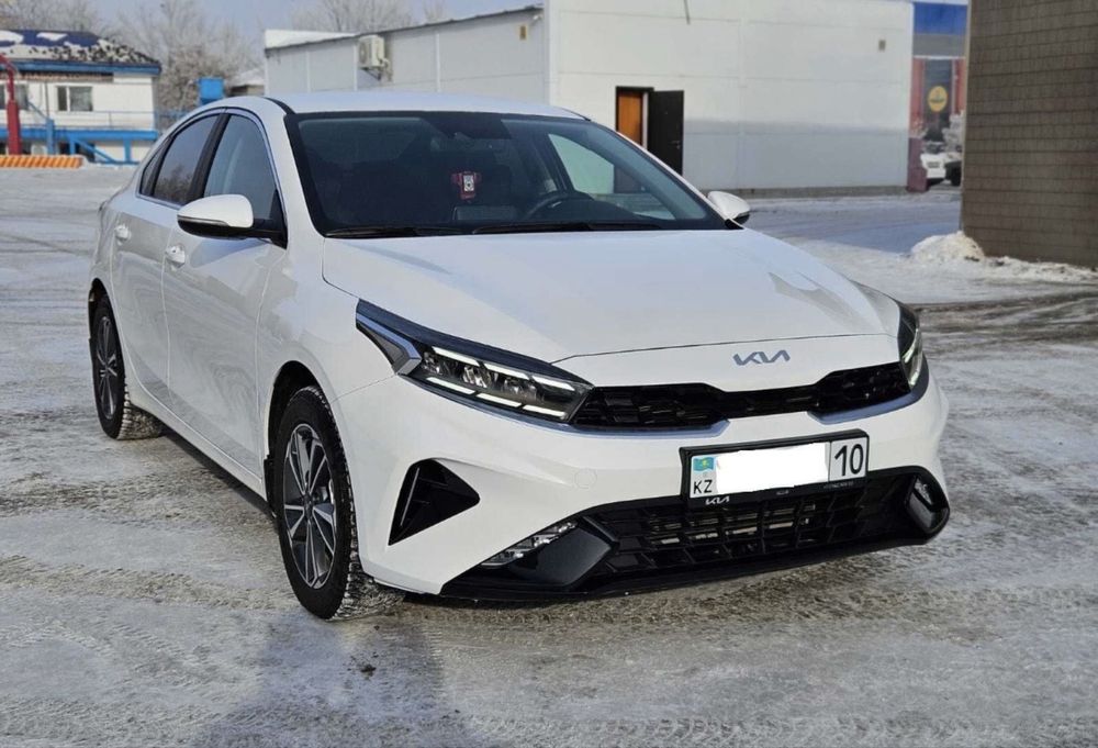 Kia cerato 2025 года