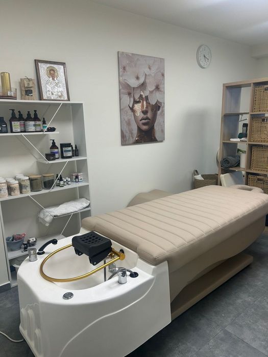 Легло за Спа процедури на глава, коса и скалп Spa Head