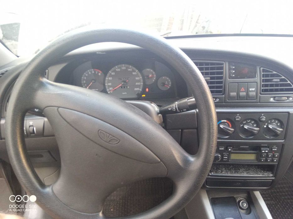 Vând Daewoo Nubira