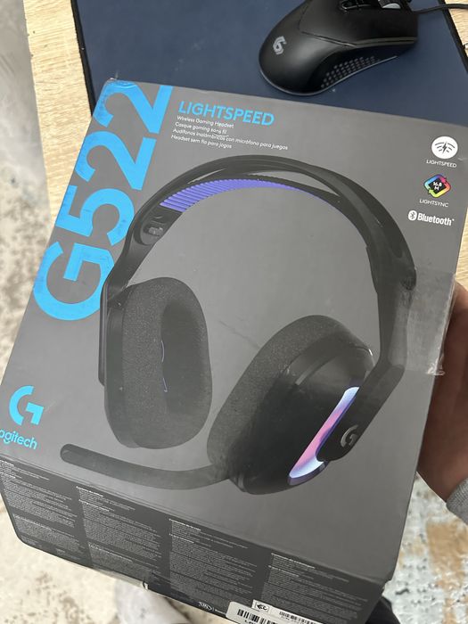 Наушники Logitech G522