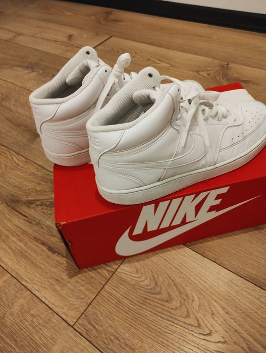 Кожени кецове Nike Court Vision