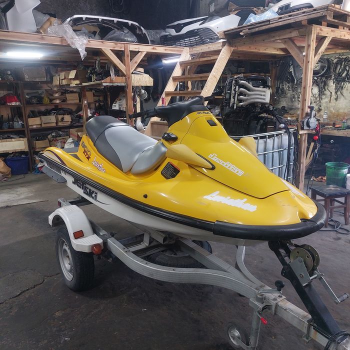 Кавасаки STX 900