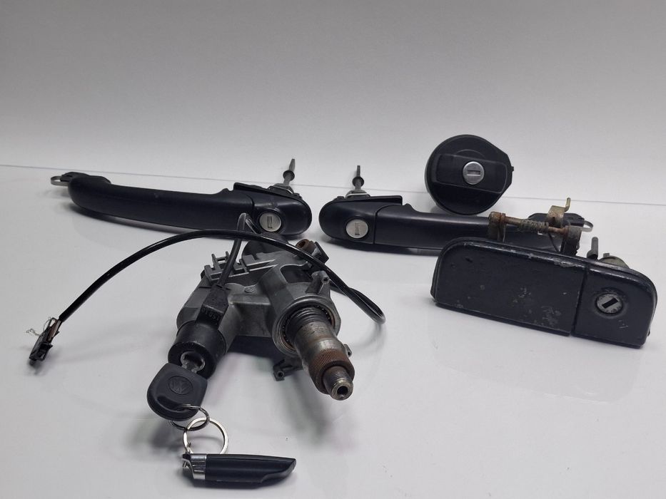 Butuci cu manere exterior si cheie VOLKSWAGEN CADDY II Box 9K9A 1995 -