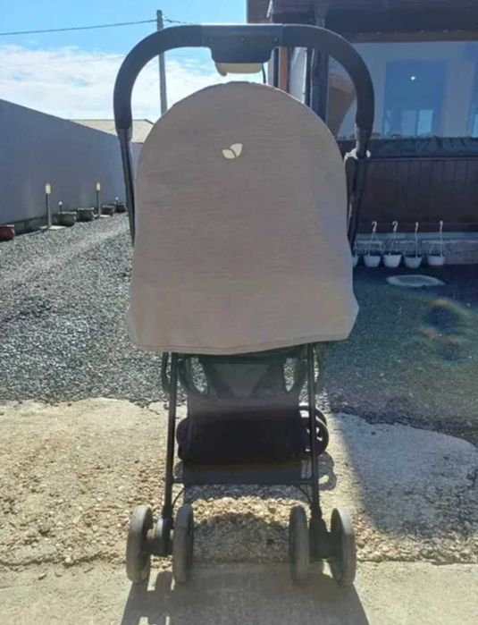 Cărucior bebeluși Joie utilizat