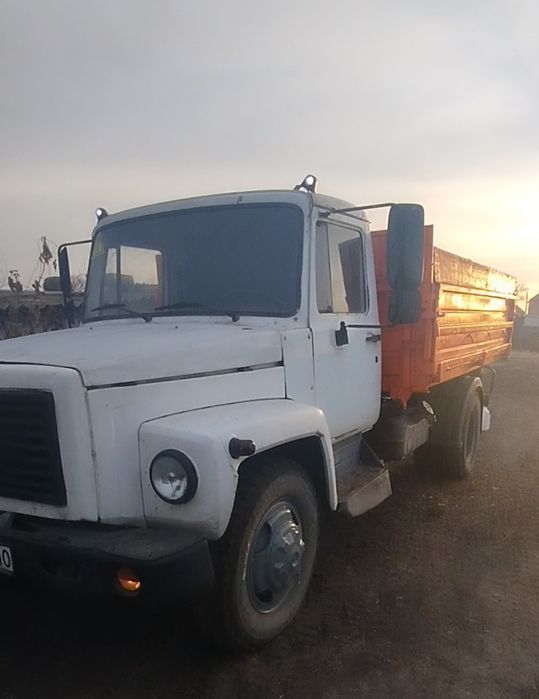 самосвал ГАЗ 3307