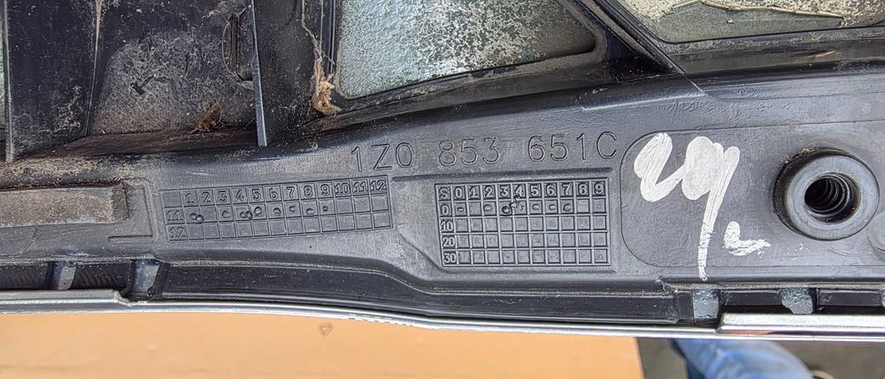 Grila radiator Skoda Octavia 2 Facelift 2009 2010 / 2011 2012
