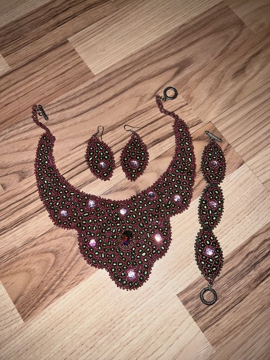 Set bijuterii handmade din margele si pietre semi pretioase