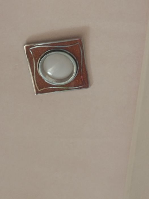 Продам Сафиты с лампочками