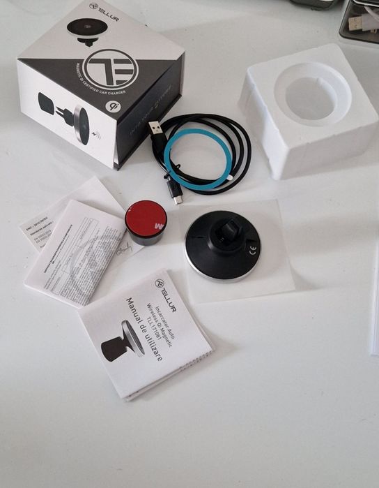 Încărcător wireless Auto