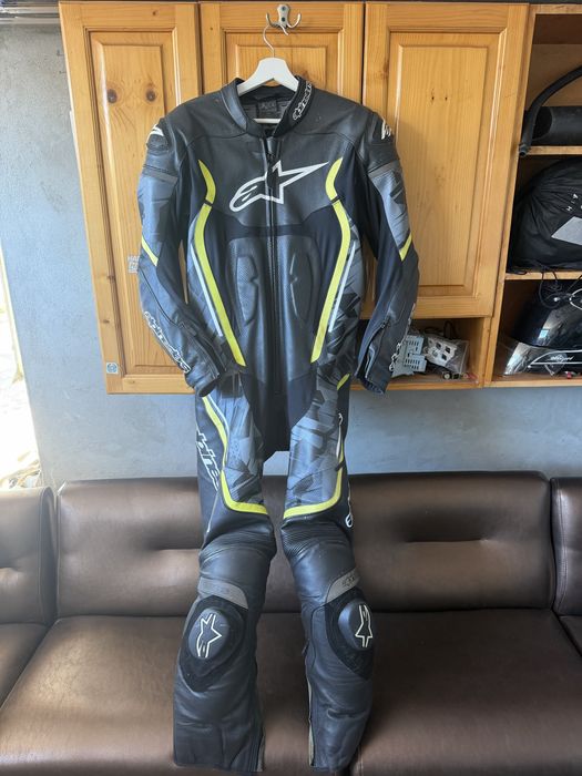 Мотоекип Alpinestars Motegi v2 54 размер кожен мото екип екипировка