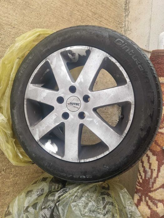 Jante cu  cauciucuri iarna 205/55 R16 Volkswagen Passat