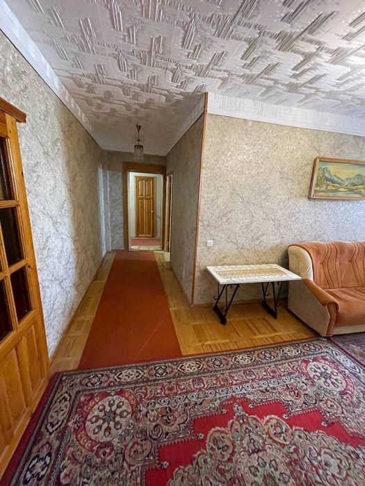 Продам свою квартиру 3/8/12 ориентир метро Дружба Народов