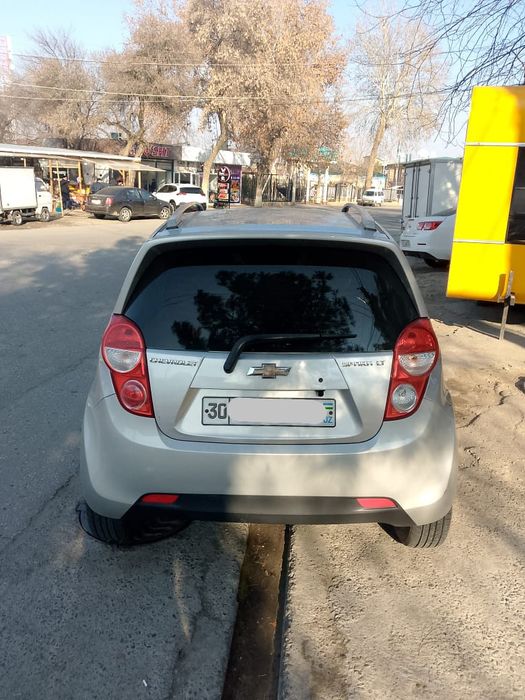 Срочно продаётся автомобиль