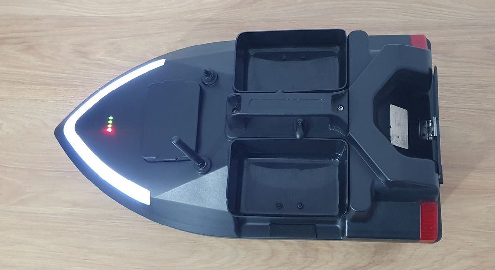 Vand Barcuta plantat, navomodel, 2X13000 Mah, cu GPS