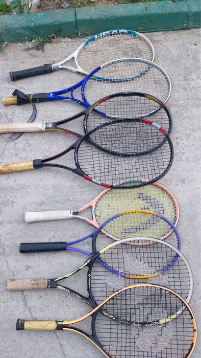 rachete tenis ,300 lei toate!