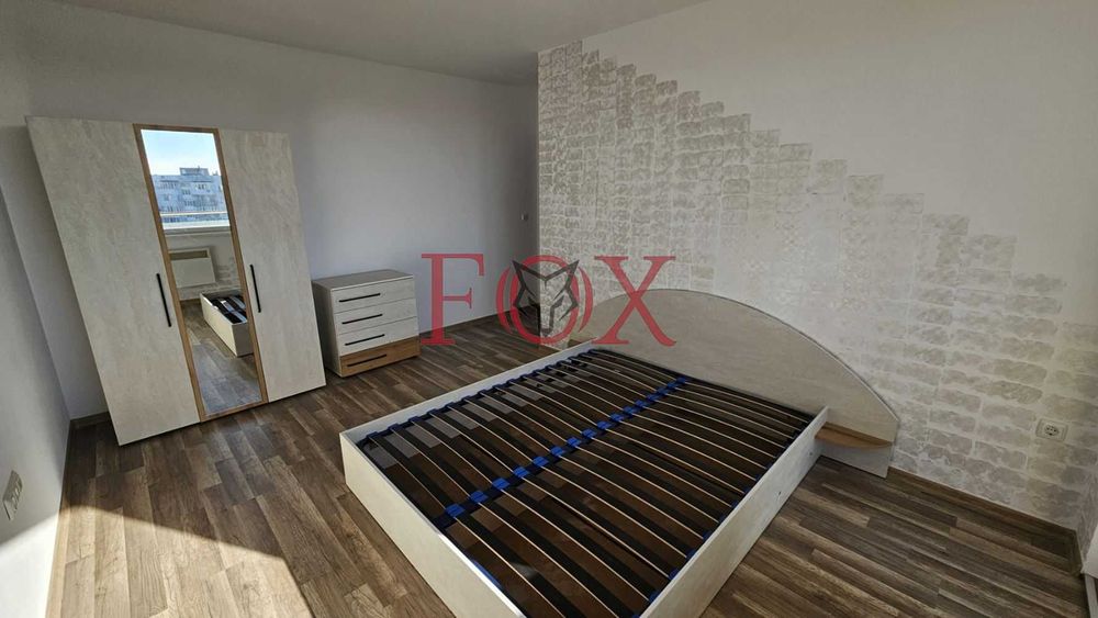 Дава се под наем Тристаен апартамент в Варна, Възраждане 2 - 100 кв.м за 561 € - Снимка #3