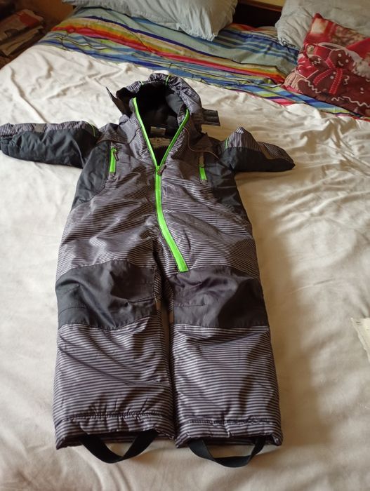 Зимни дрехи детски