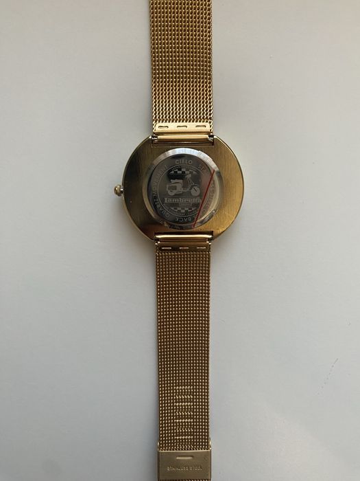 Продам часы и браслет