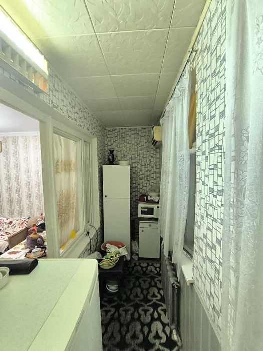 Продаю квартиру Яшнабадский р-он Лисунова-1, 2-х комнат 4-этаже