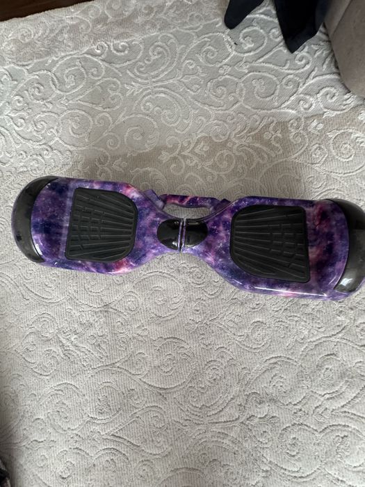 Гироскутер б/у месяц отличное состояние с зарядкой