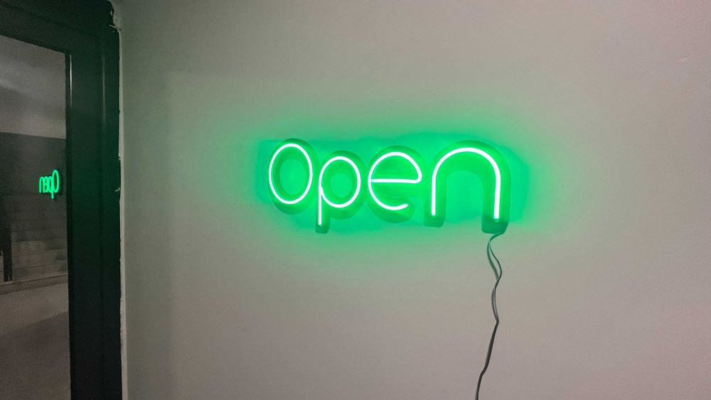 Oбемни букви 3D, Услуги с 3Д принтер, Табелки знаци, светещи надписи