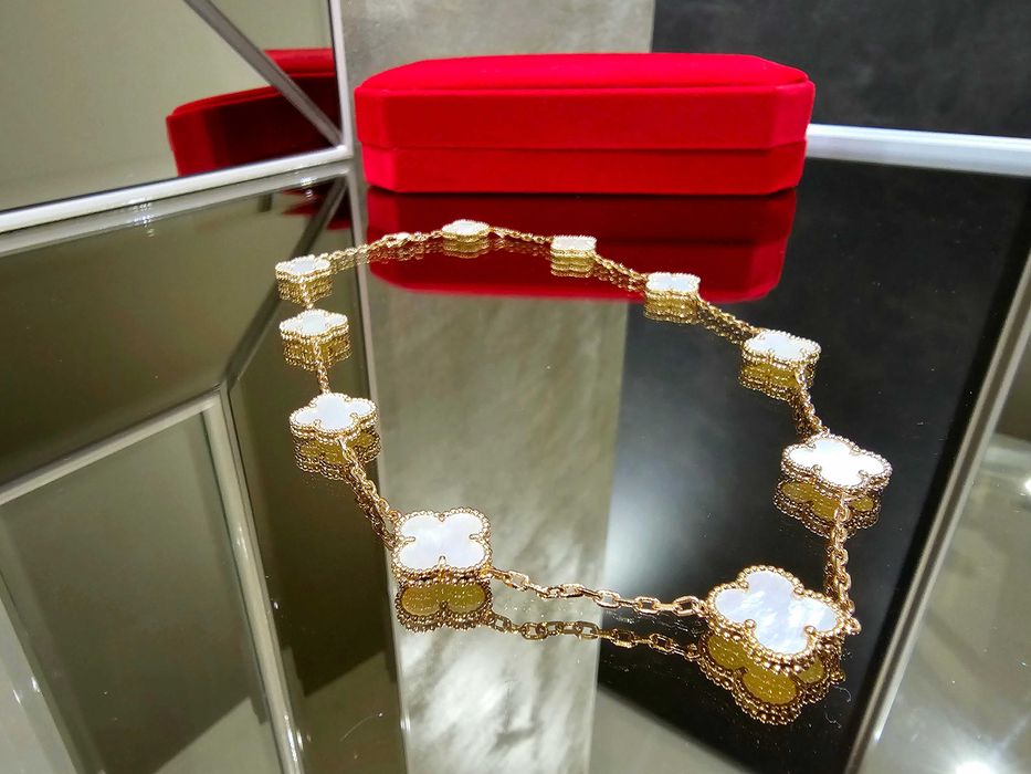 Van Cleef & Arpels VCA Rose 10 Mother of Pearl Alhambra Дамско Колие