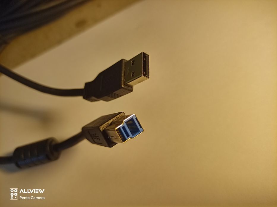 Ups APC cabluri usb , display port , vga