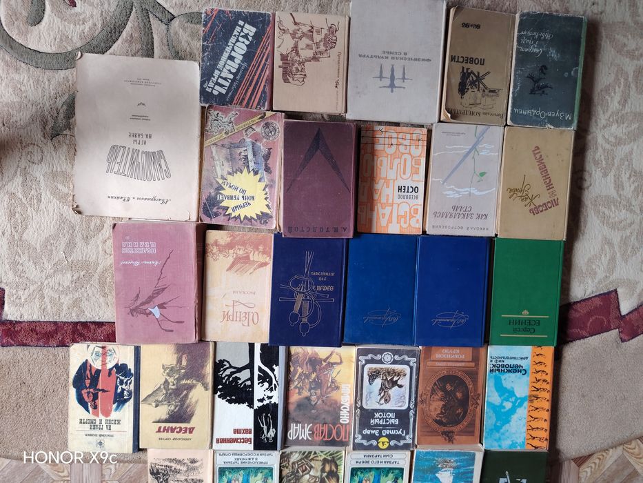Продам книги разные