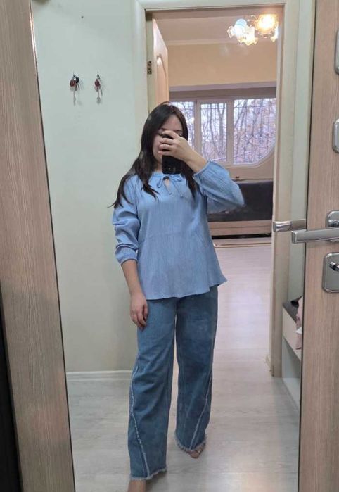 Новые джинсовые брюки