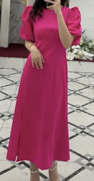 Платье вечерние.