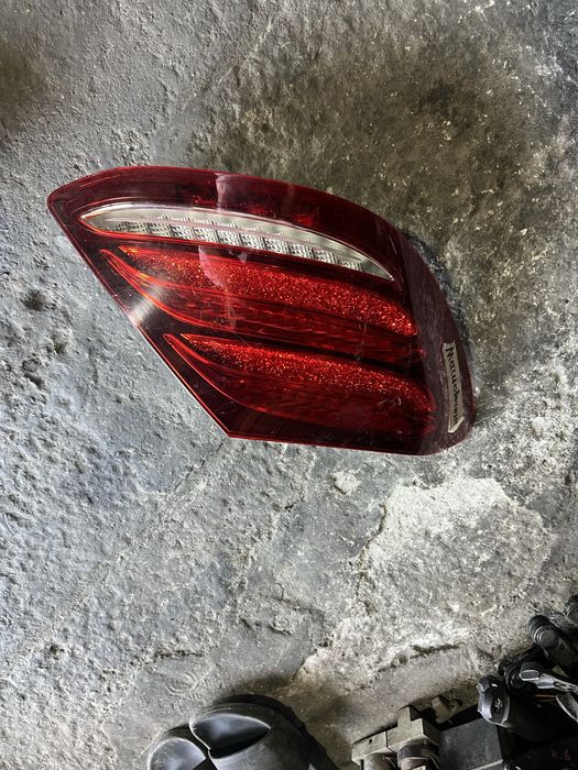 Стоп зад Mersedes-benz E 213