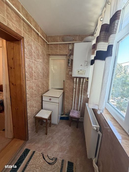 Apartament 3 camere,zona E3,etaj 3