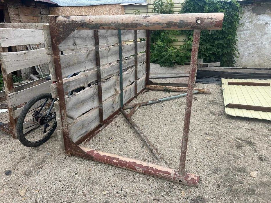 Продам строительные столы