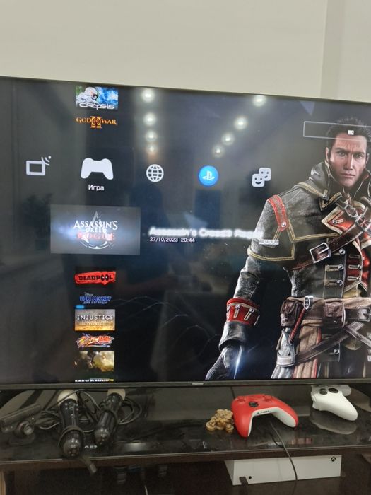 Продам playstation 3 superslim