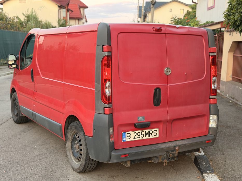 OPEL Vivaro 2012 — imagine 3