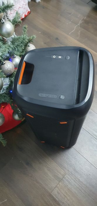 Boxă JBL party box