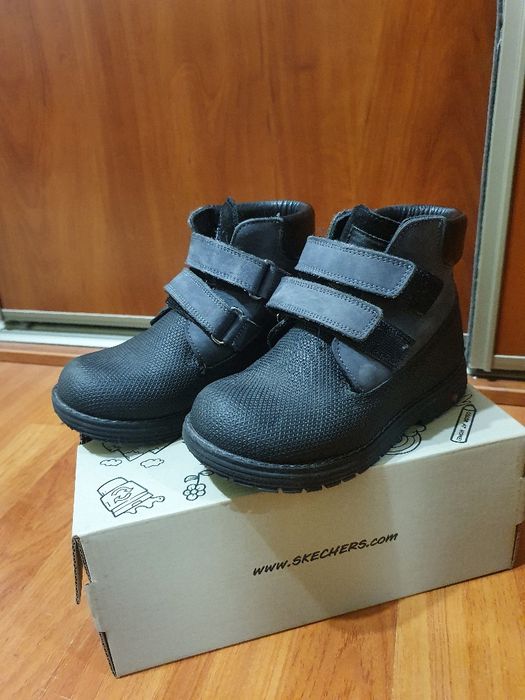 Детские демисезонные ботинки