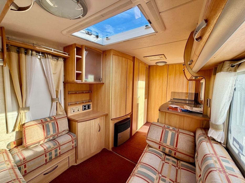 Sterline Eccles Amethyst Premium Ful-l doua spații de dormit IMP Recent Impecabila An 2004