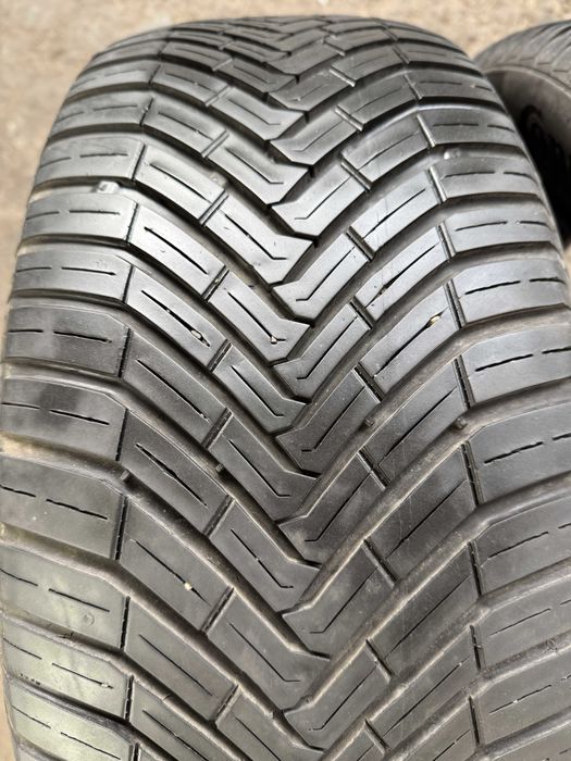 2x Anvelope All Season 235/55 r17 M+S - Continental AllSeasonContact