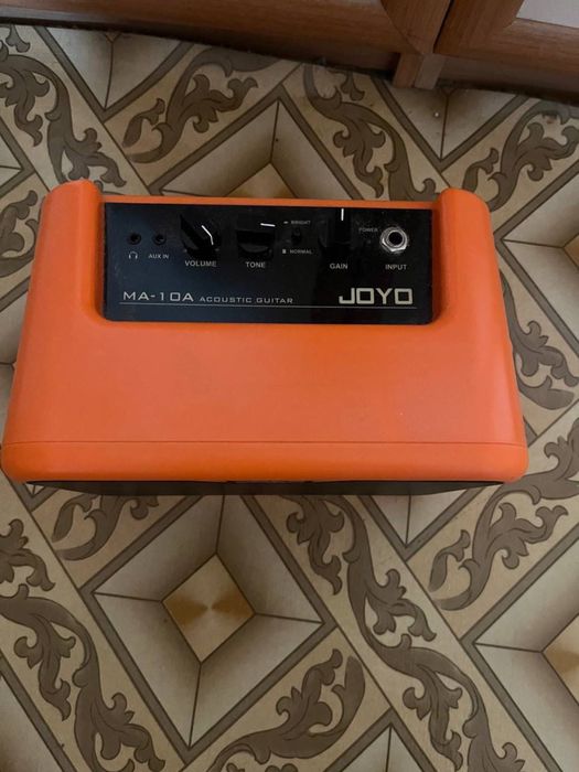 продам электрогитару