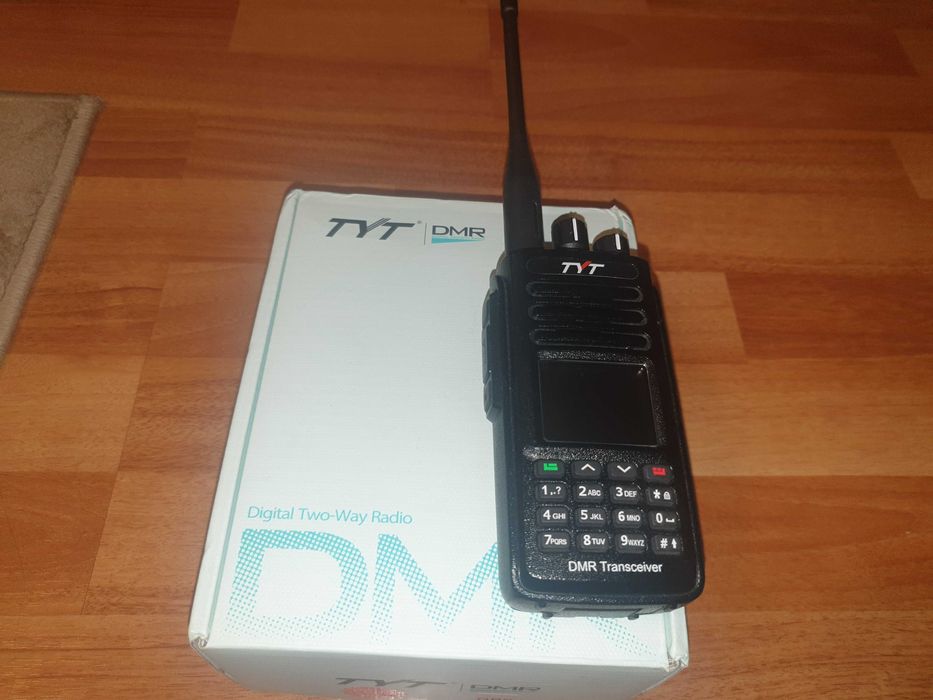 Радиостанция TYT MD-UV390 10W DMR и Аналог UHF ,VHF