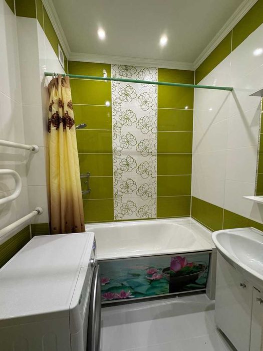 Продам 3 ком Квартира РН Азии