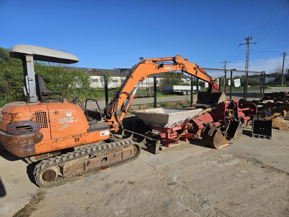 Vând miniexcavator Fiathitachi