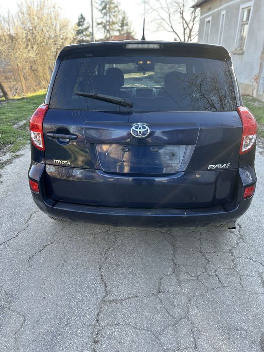 Тойота рав4 2,2д-кат 177кс на части/Toyota Rav 4 2,2 D-cat 177ks