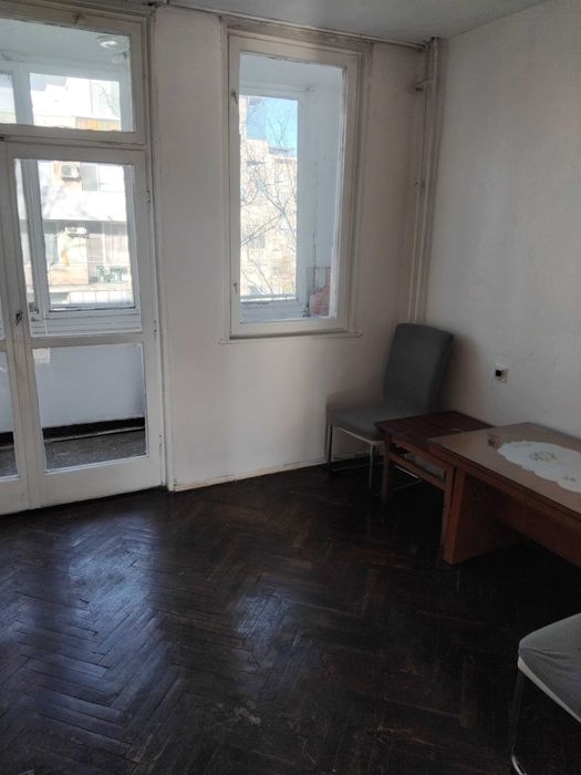 Дава се под наем Двустаен апартамент в Шумен, Център - 64 кв.м за 178.5 € - Снимка #11