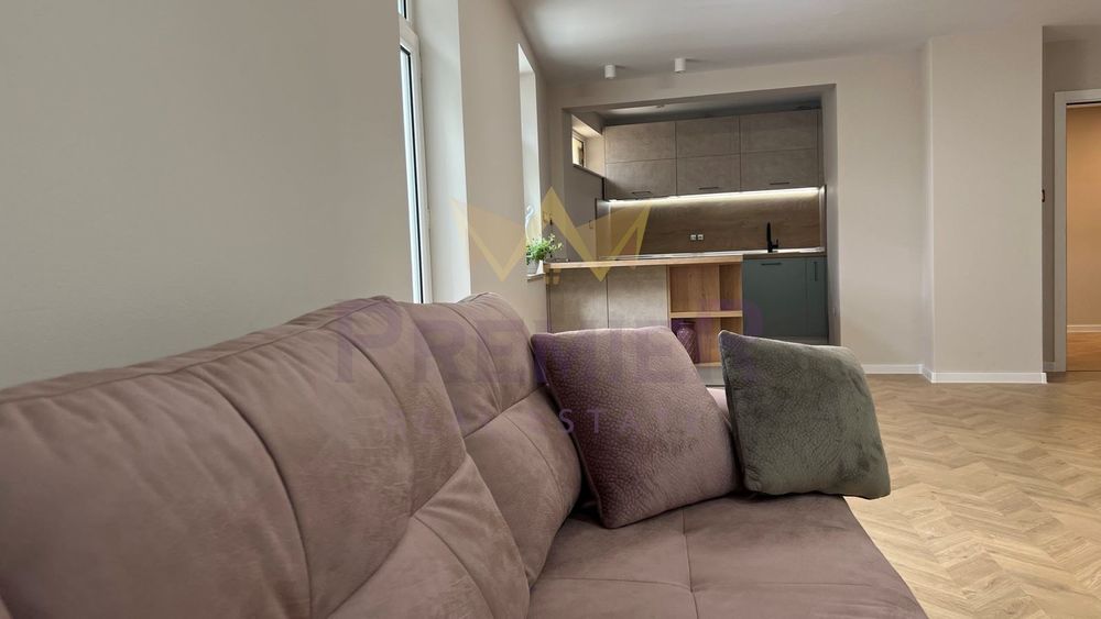 Дава се под наем Тристаен апартамент в Варна, Чайка - 110 кв.м за 1100 € - Снимка #11