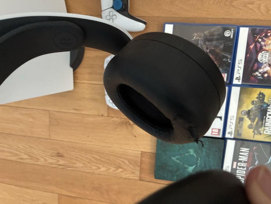 Playstation 5 с игри и официални слушалки