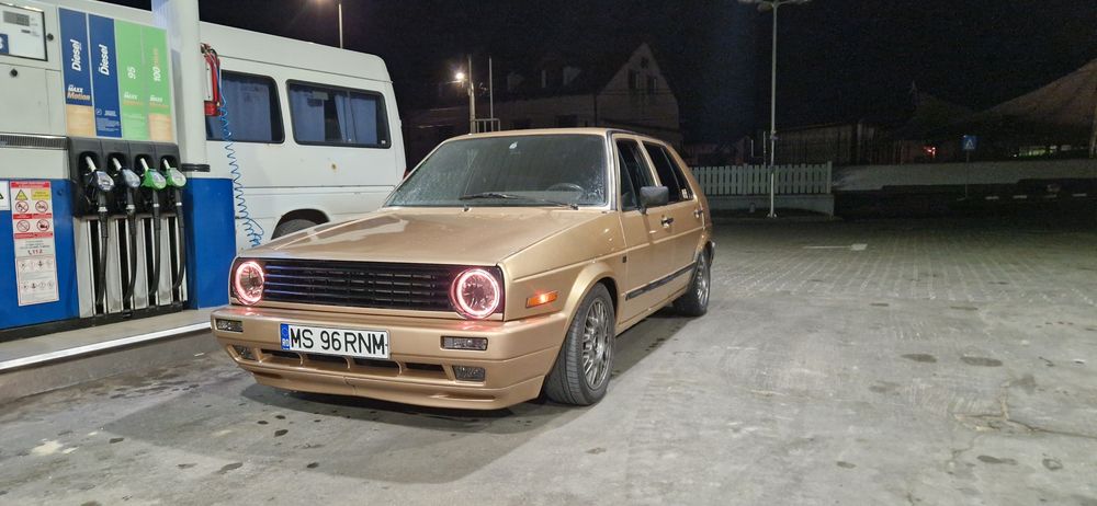 VOLKSWAGEN Golf 1985 — imagine 2